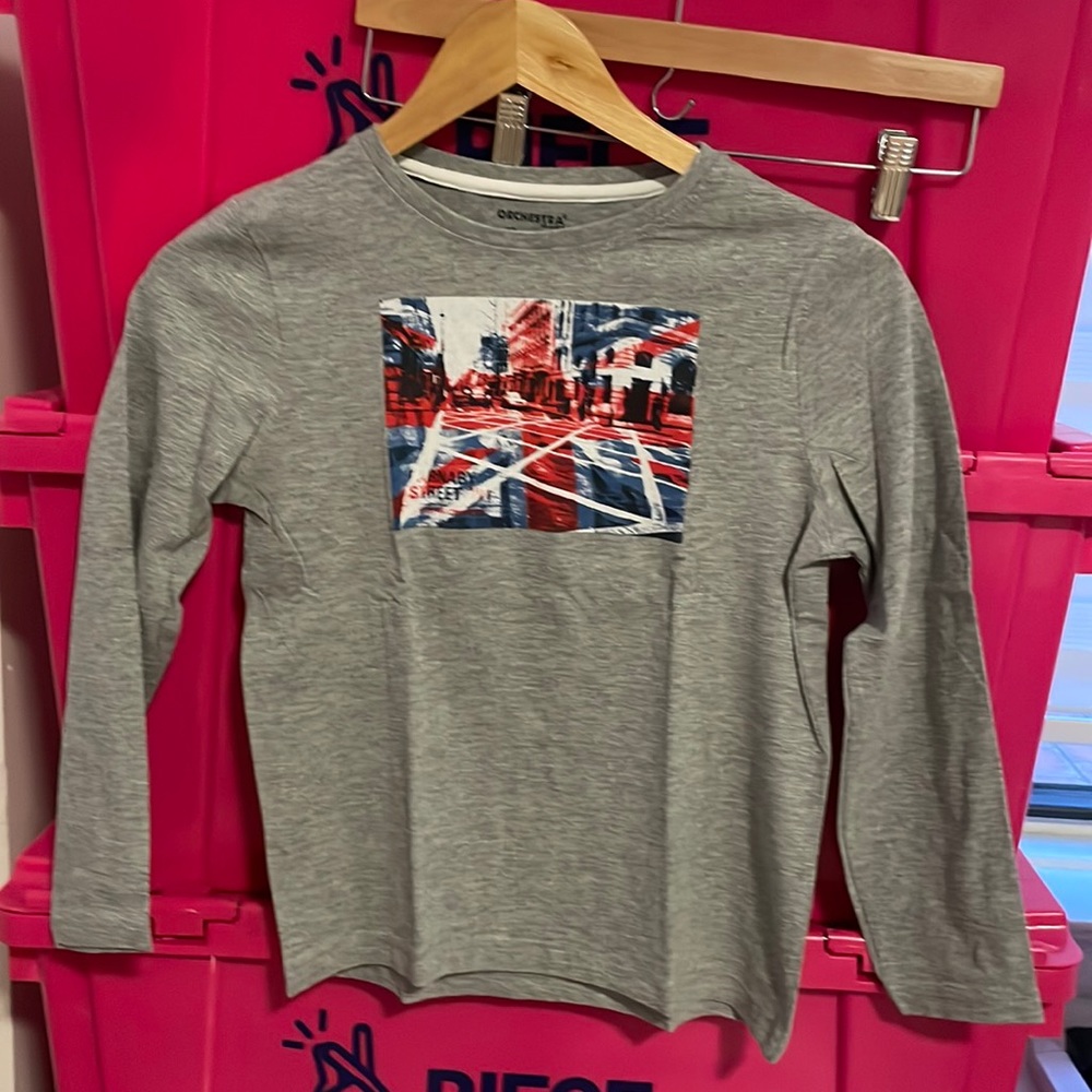 Boy’s Cotton Long Sleeve Tshirt. Size 10.